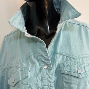 Zenim Denim turquoise jacket w large snap pearl buttons. medium